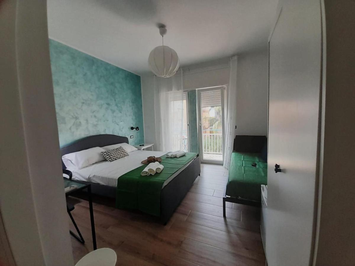 Ariel Rooms Sorrente Extérieur photo
